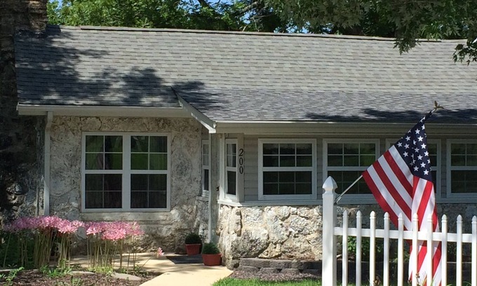 Salem Casa | The Rock House - Alquiler de vacaciones en Salem Missouri