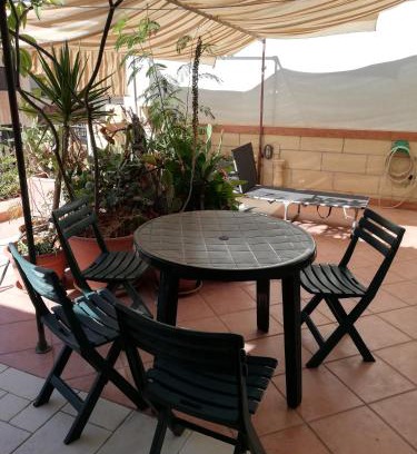 Marsaskala Apartamento | The roof garden maisonette