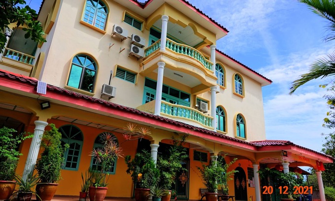 Kampung Bakau Casa | The Room Concept Homestay