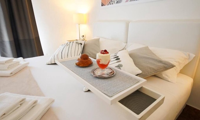 Messina Casa | Las habitaciones de Piazza Cairoli, Habitación Deluxe Doble o Twin