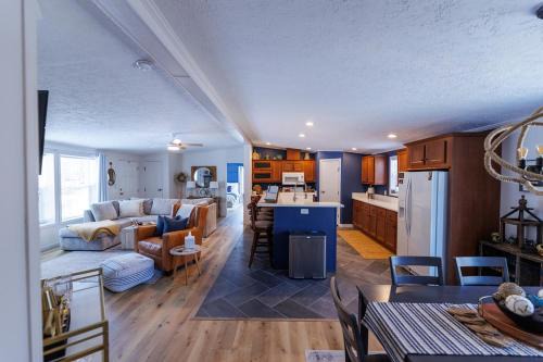Baileys Harbor Casa | The Roost by Simple Life Rentals