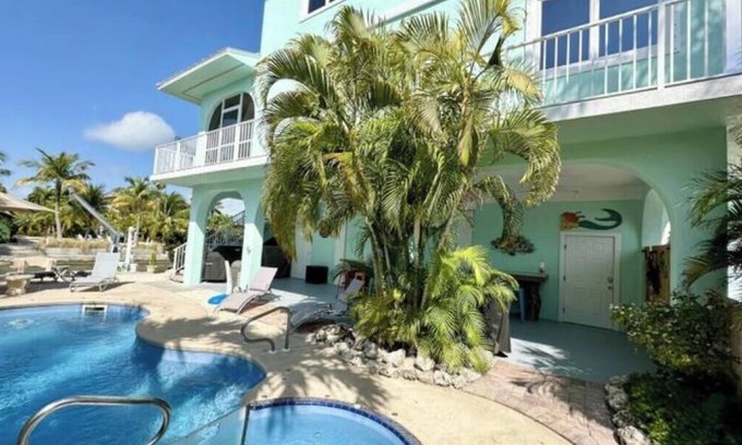 Summerland Key Casa | The Roost in Summerland Cove Isles