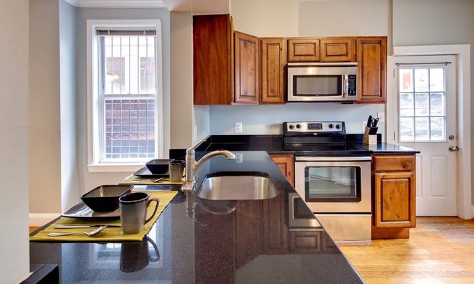H Street Corridor Cama Y Desayuno | National Mall, CAPITAL HILL, H st, Union Station Unidad A