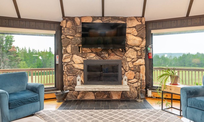 Boyne Falls Casa | Tri-County Properties # 20