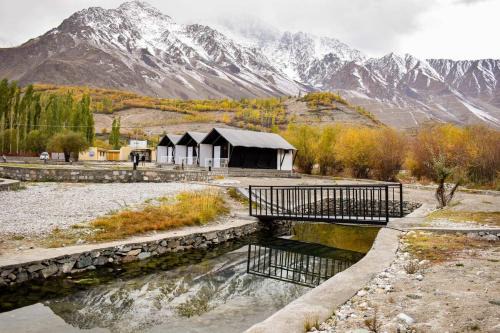 Azad Kashmir Complejo | The Rover by Roomy, Phander Gilgit Baltistan
