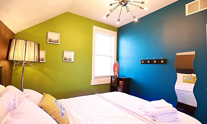 Port Dover Casa | The Rowe House Cottage Rental