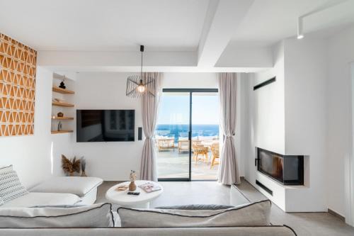 Mpatsi Apartamento | The Royal Blue Andros