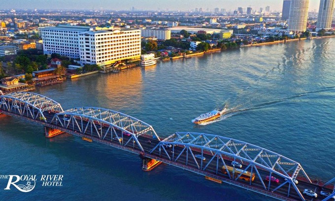 Bang Phlat Hotel | The Royal River Hotel