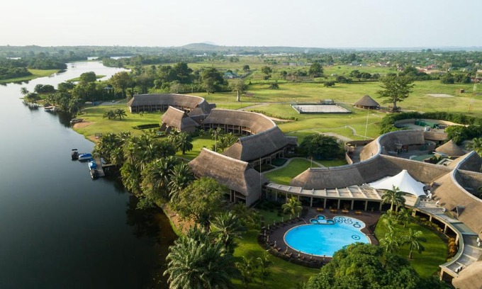 Akosombo Complejo | The Royal Senchi Hotel and Resort