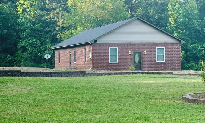 Little Rock Casa | The Russenberger Retreat