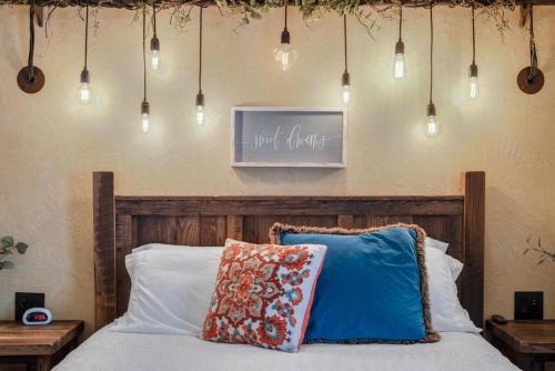 Berlin Apartamento | The Rustic Suite - Main Street Lodge in Berlin