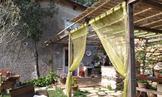 Camaiore Casa | La toscana rústica que siempre has querido vivir