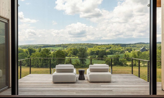 Copake Lake Casa | The Rye House: All-Season Paradise w/Pool+Hot Tub