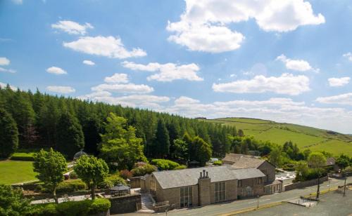 Dobcross Hotel | The Saddleworth Hotel
