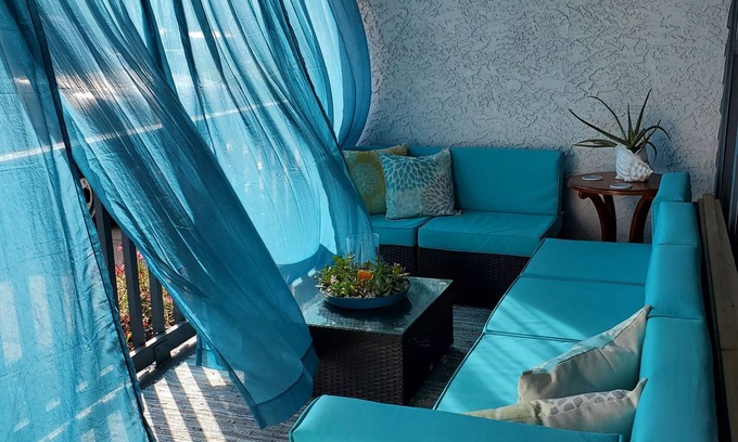 El Centro Beach Condominio | The Salty Mermaid-3 Minute walk to Beach/Pool