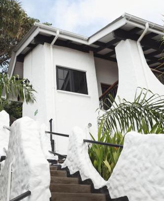 Mare Anglaise Apartamento | The Salty Palms