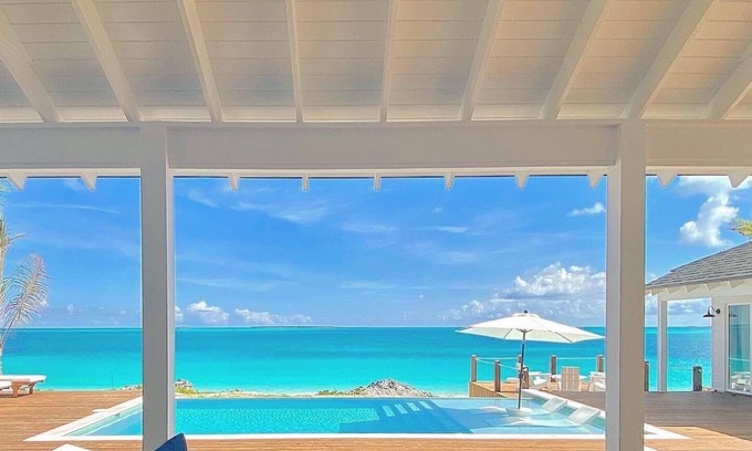 Tar Bay Casa | The Sandbar Luxury Oceanfront Home, 5 Bedroom 5 Bath, Infinity Pool/Hot Tub