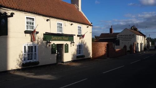 Skegness Apartamento | The Saracens Head Old Lounge