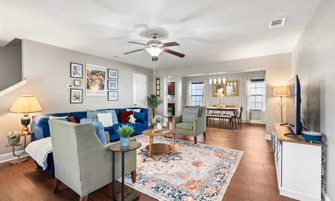 Savannah Casa | The Savannah Retreat-4BR/2.5 BA Home In Charming Savannah