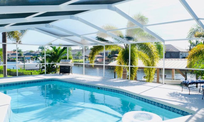 Apollo Beach Casa | The Sea Eagle House