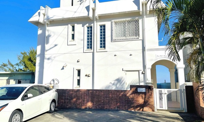 Kin Casa | The sea is right in front of you Twostorey villa that can accommodate up to 10 people / Kunigami-gun Okinawa
