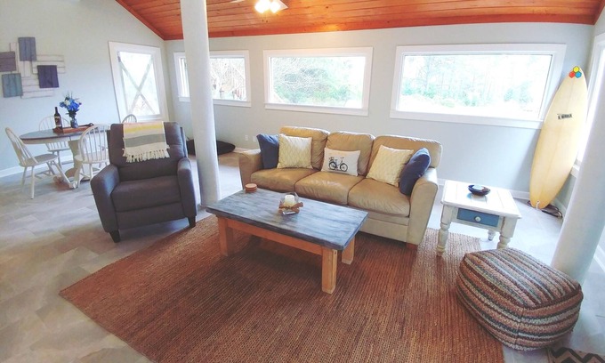 Virginia Beach Casa | The Sea \ Board Virginia Beach Country Beach Suite ¡CONVENIENTE PRIVADO ASEQUIBLE!
