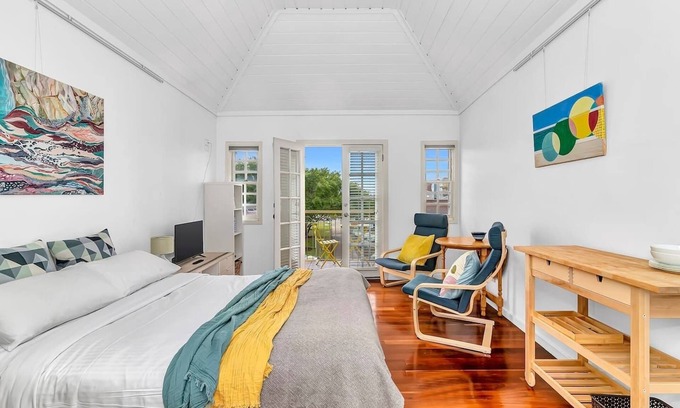 Semaphore Apartamento | The Seaside Loft A Breezy Beachside Lifestyle