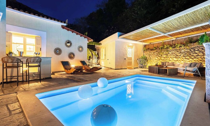 Kalamata Casa | The Secret Garden - Courtyard & Private Pool Villa