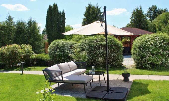 Keszthely Cama Y Desayuno | The Secret Garden - Keszthely