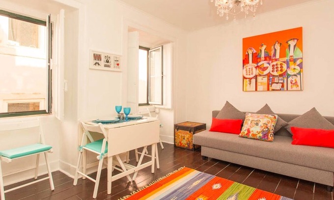 Encarnacao Apartamento | The Shabby Chic Bairro Alto is a One-bedroom Apartment Located in Bairro Alto