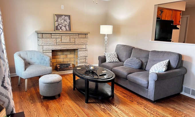 Shively Casa | The Shaded Retreat