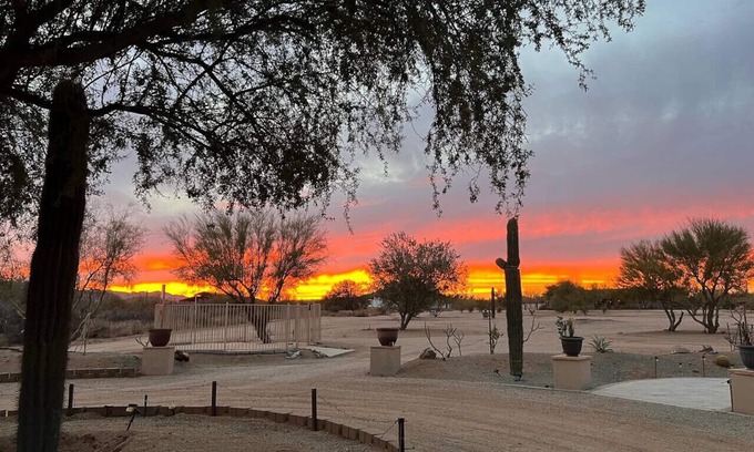 Rio Verde Foothills Casa | The Shah Mountain Ranch Retreat