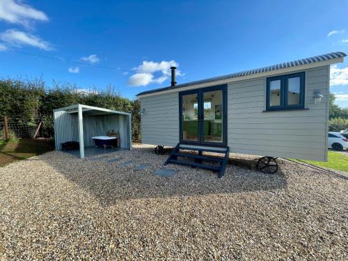 Congresbury Cabina | The Shepherd’s Nest
