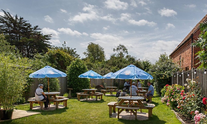 Weybourne Cama Y Desayuno | The Ship Inn