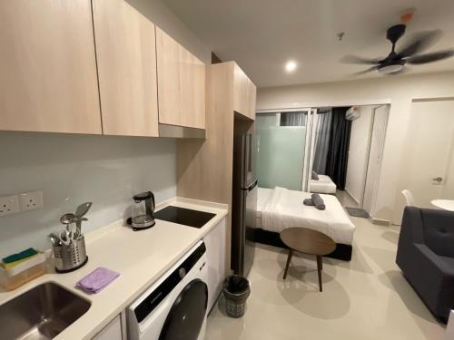 Downtown Kota Kinabalu Apartamento | The Shore by the Sea KK