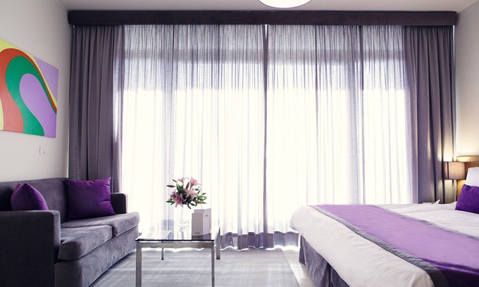 Beirut Apartamento | The Smallville Xpress Hotel