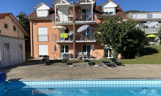 Ludwigshafen Apartamento | "The snail shell" - lake view and pool