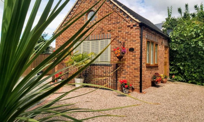 Ludlow Casa | The Snicketts