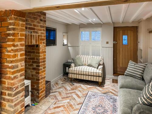 Stratford Saint Mary Casa | The Snug Cottage