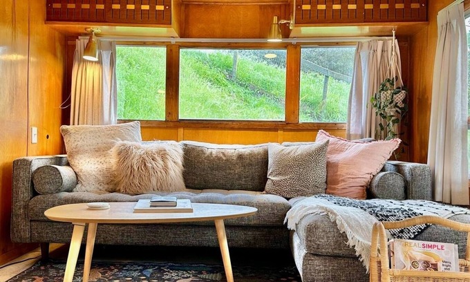 Arroyo Grande Apartamento | The Spartan is a fun 1950's vintage trailer under oak trees overlooking a 1 acre organic farm!
