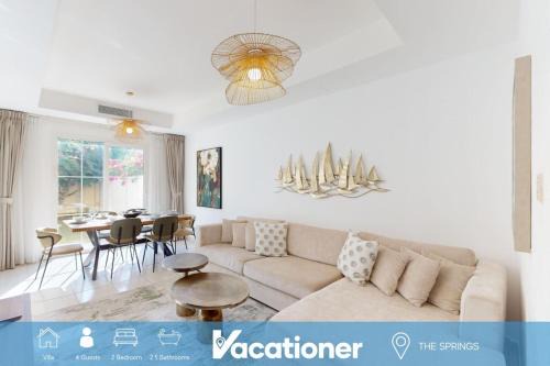 Emirates Hills Casa | The Springs - Tranquil Two Bedroom Villa