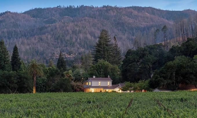 St. Helena Casa | El St. Helena House - A poca distancia del centro (Permiso # PL19 - 013)
