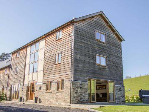 Tirabad Casa | The Stables