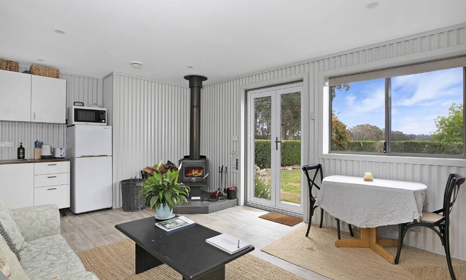 Moss Vale Casa | The Stables ~ Peace, Tranquility, Nature, Horses.