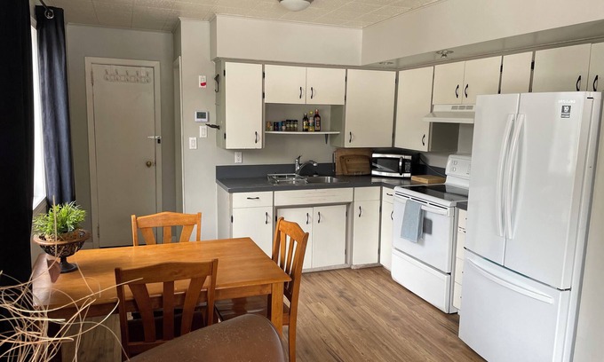 Valemount Casa | The station home away from home in Valemount BC