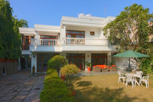 Sainik Farm Cama Y Desayuno | The Stay Inn New Delhi