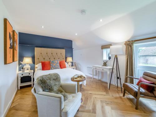 Tenterden Casa | The Studio