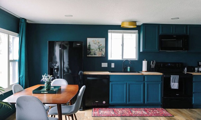 Tri-Cities Casa | The Study - An Ode to Literature - 1 bedroom beautiful home