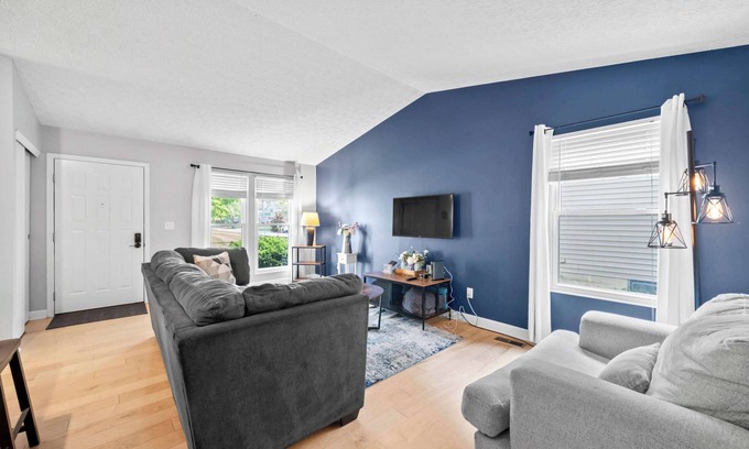 Columbus Casa | The Suburban Nest – For 6!