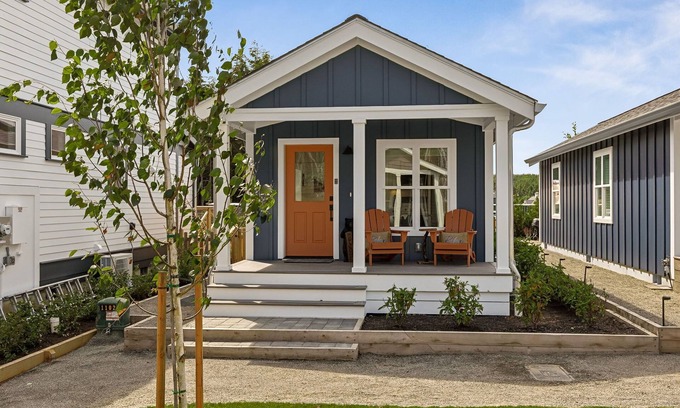 Pacific Beach Casa | The Suite Escape: Dog Friendly, Private Hot Tub